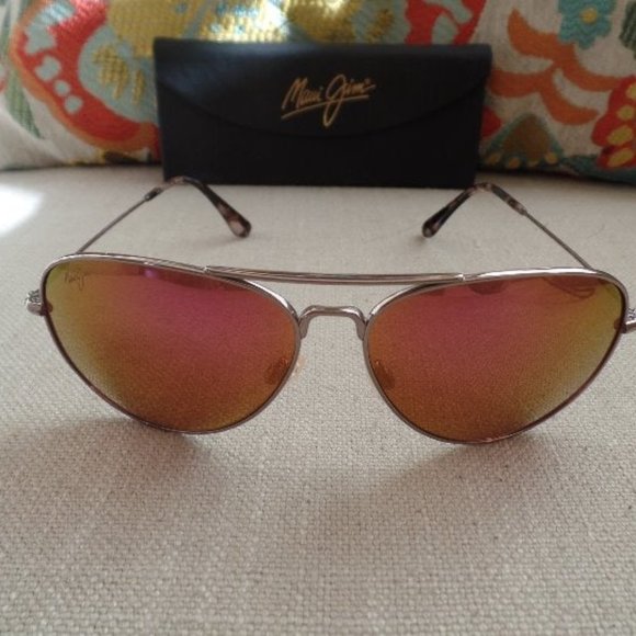 Maui Jim Mavericks Aviator in Rose Gold Frame w/ Sunrise Lens - Picture 4 of 8